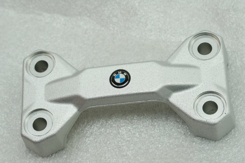 BMW F 850 GS 900 R XR K81 K82 Puente de manillar superior Abrazadera de manillar Soporte de manillar NUEVO