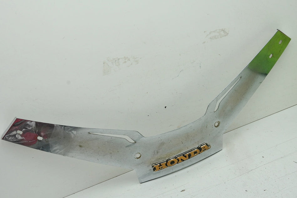 HONDA GL 500 PC02 SILVER WING Cover Windshield Panel Holder Emblem