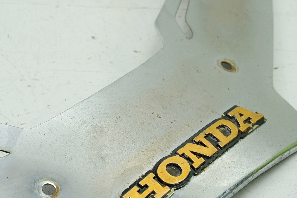 HONDA GL 500 PC02 SILVER WING Tapa Cubierta Parabrisas Embellecedor Soporte Emblema
