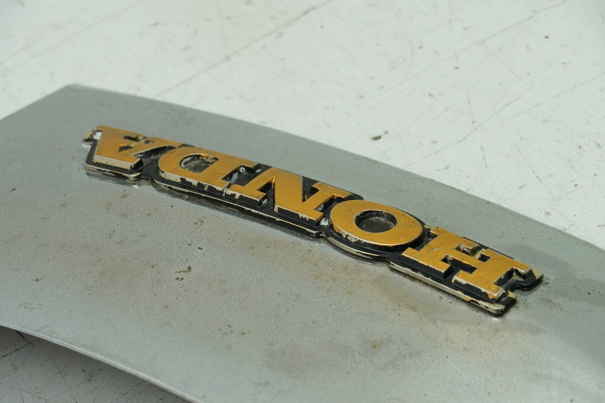 HONDA GL 500 PC02 SILVER WING Tapa Cubierta Parabrisas Embellecedor Soporte Emblema
