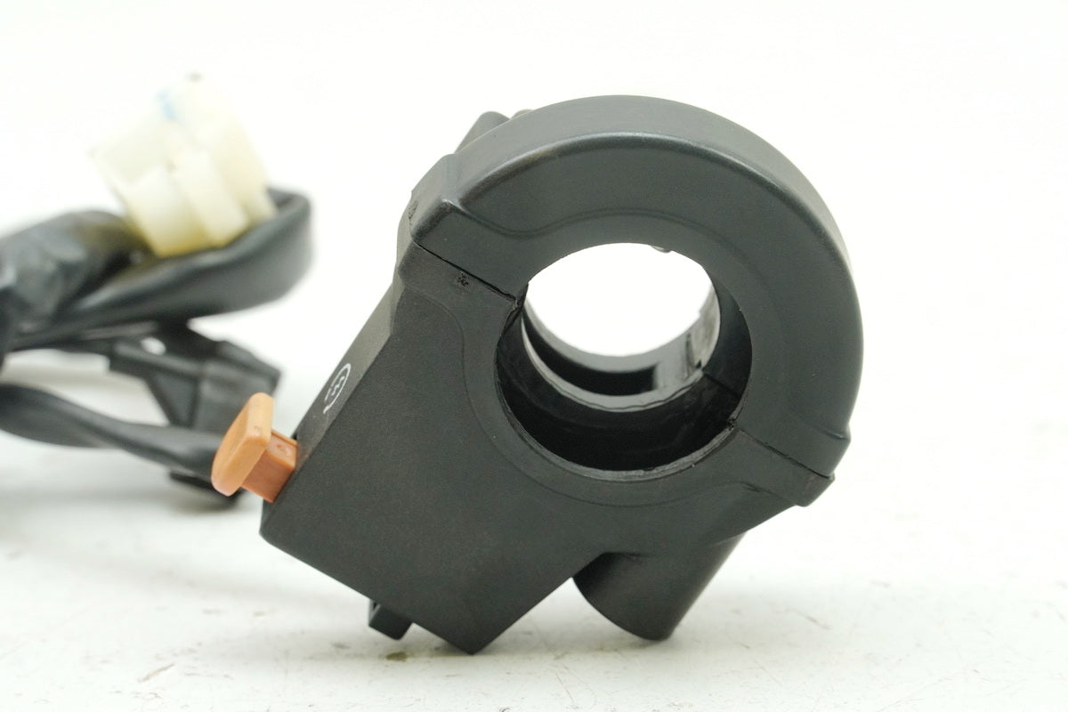 HONDA CBR 125 JC34 Lenkerschalter rechts Schalter Not Aus Kill