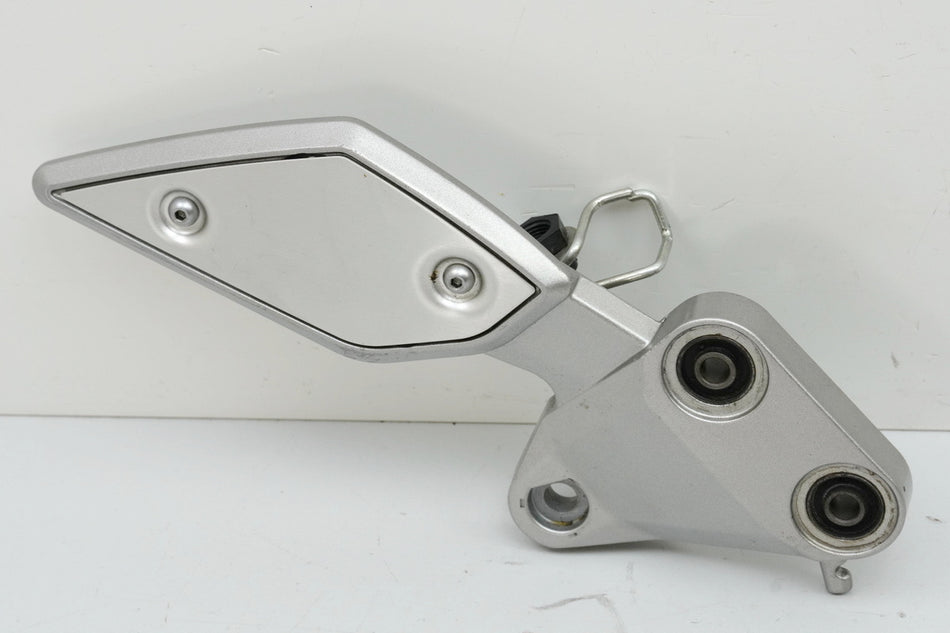 YAMAHA FZ1 S & N RN16 FAZER Soporte estribera derecha del conductor, placa estribera