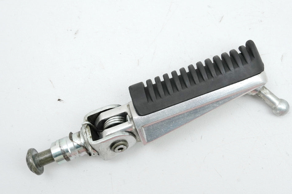 YAMAHA FZ1 S & N RN16 FAZER Reposapiés conductor derecho Soporte Articulación