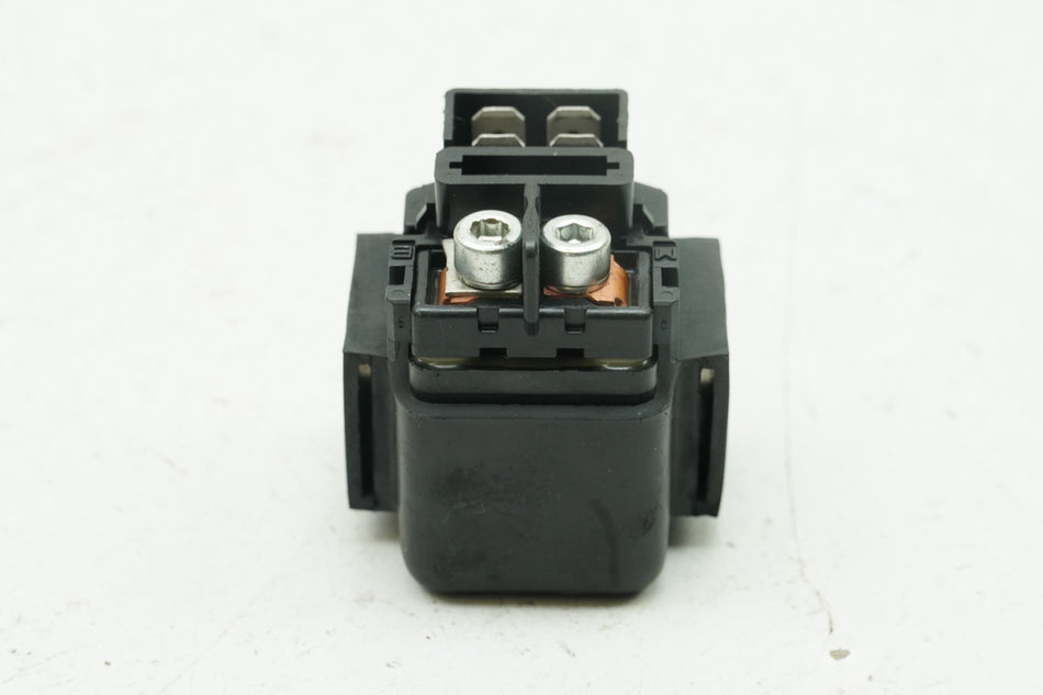 HONDA CBR 125 JC34 Relé de arranque Relé de encendido