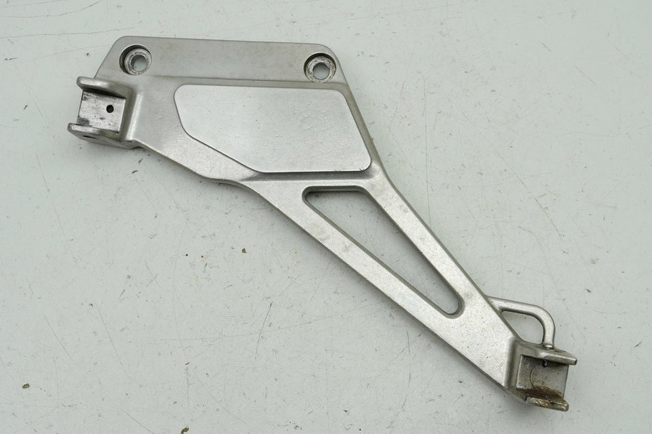 HONDA CB 500 PC32 Fußrastenplatte links Halter Fußraste 50700-MY5-C60