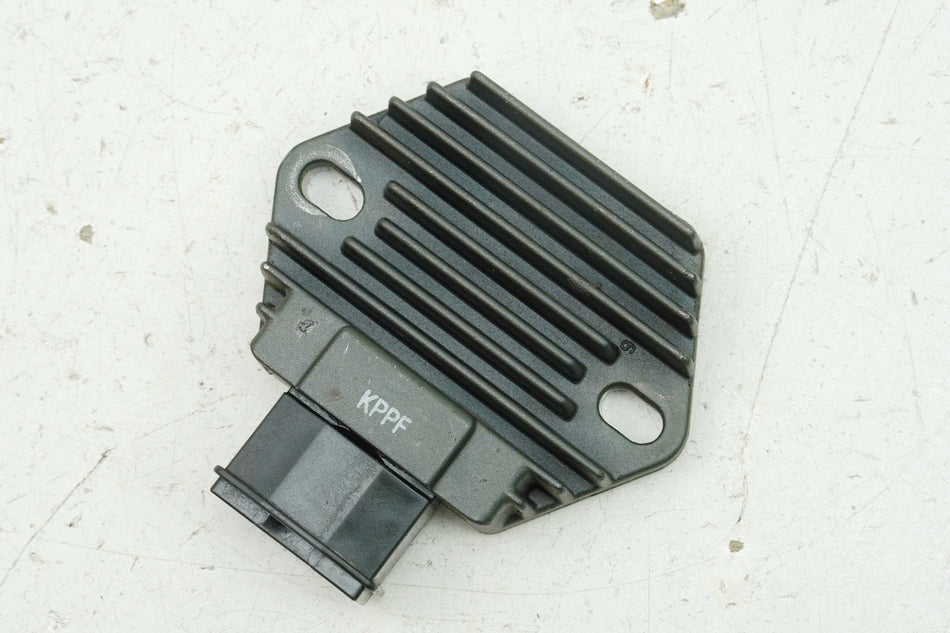 HONDA CBR 125 JC34 regulador de voltaje original rectificador regulador