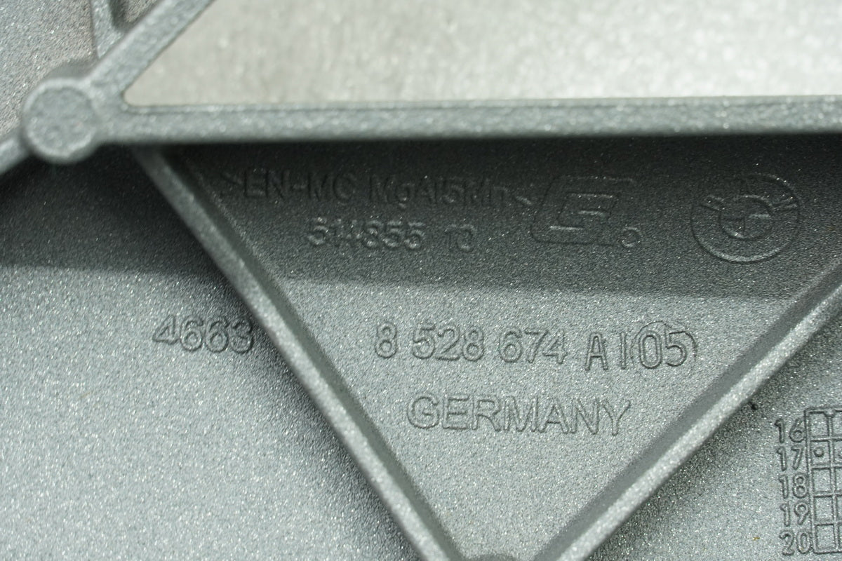 BMW R 1200 GS K50 1250 GS K51 - Frontträger rechts Verkleidungshalter Geweih