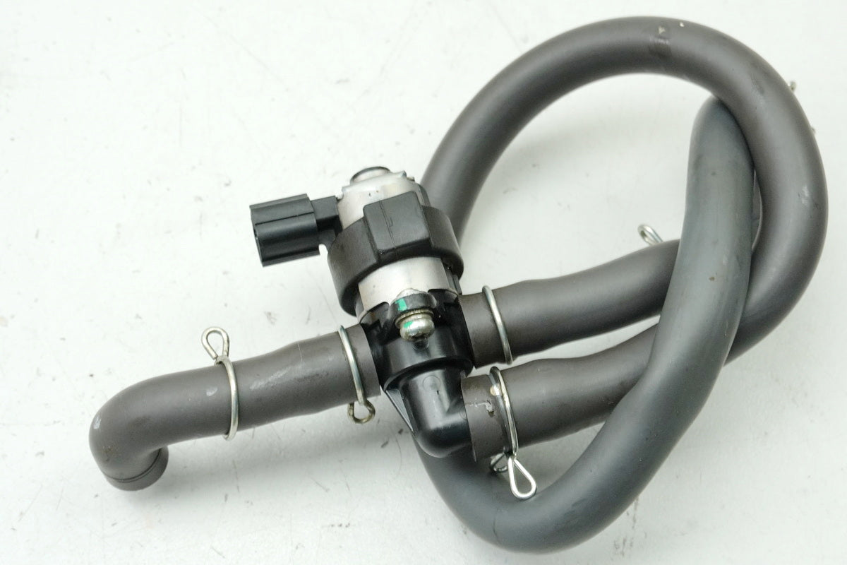 HONDA CBF 1000 FA SC64 Válvula de aire secundario Válvula de ventilación del motor Gas de escape