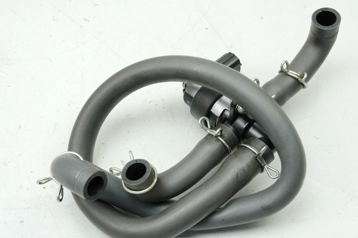 HONDA CBF 1000 FA SC64 Válvula de aire secundario Válvula de ventilación del motor Gas de escape