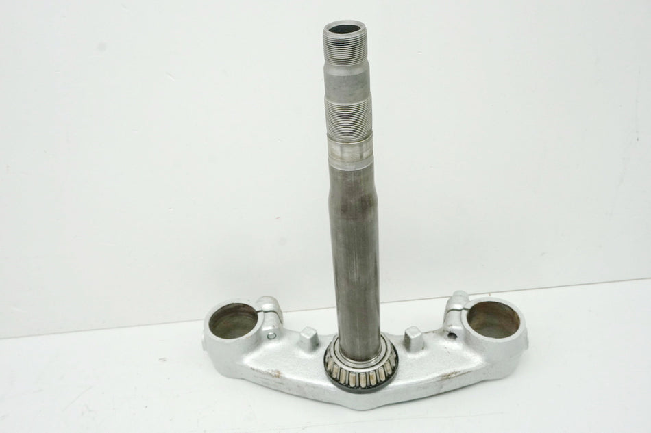 YAMAHA XV 750 4PW VIRAGO Lower Triple Tree Fork