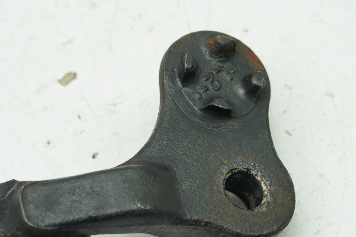 HONDA GL 500 PC02 SILVER WING Footrest Bracket Rider Left Front Footrest Holder