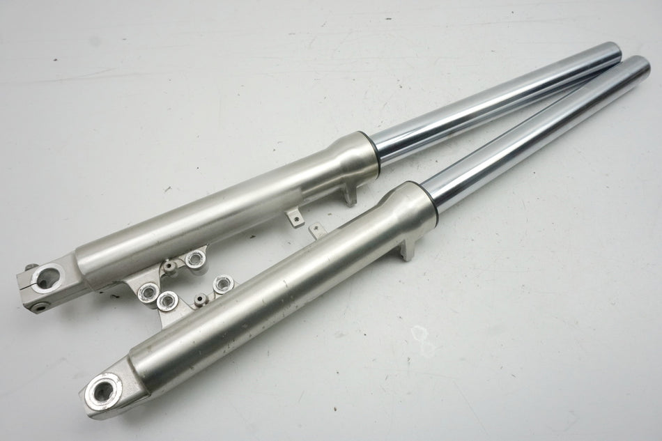 SUZUKI GSX 600 F AJ Gabelholme Paar Standrohr Tauchrohr Gabel Gleitrohr 98-02