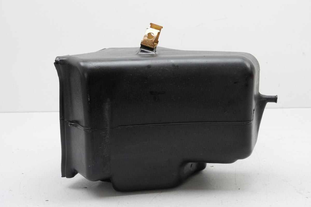 HONDA CB 500 PC32 Batteriekasten Batteriefach Staufach Halter Batterie