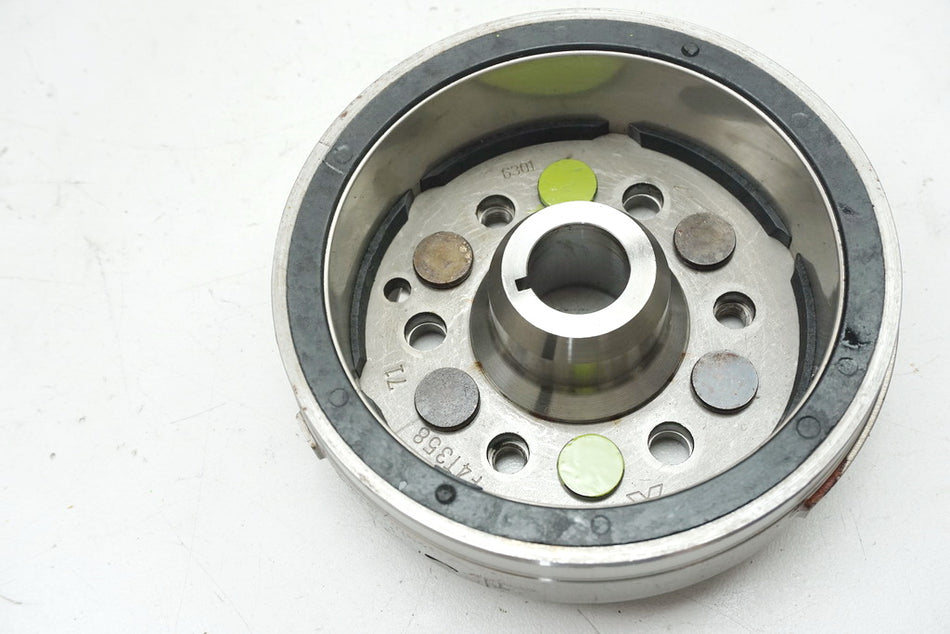 YAMAHA YZF 600 4TV THUNDERCAT LIMA ROTOR FLYWHEEL MAGNETO (for Engine)