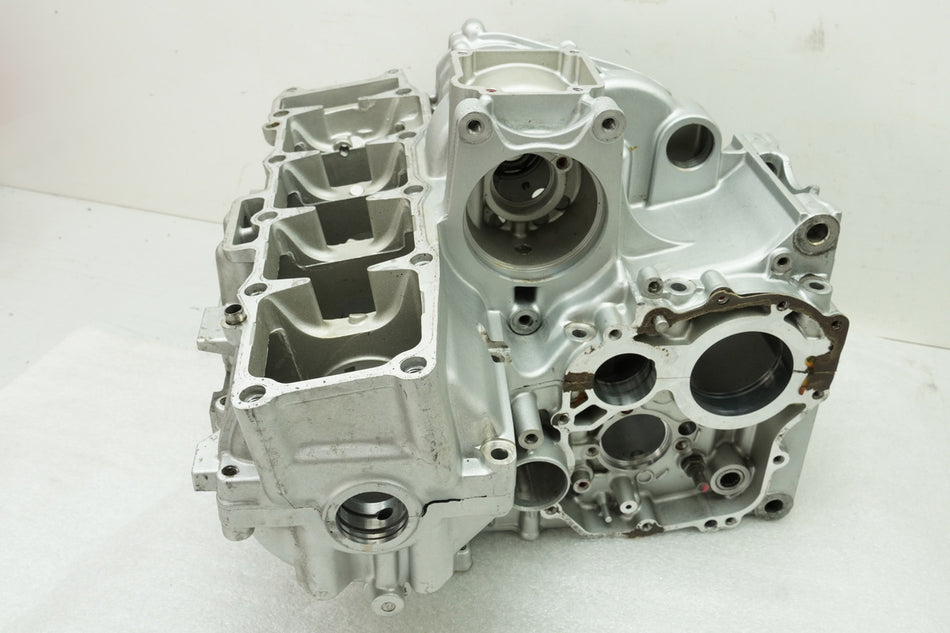 KAWASAKI ZX-7R ZX750P Engine Crankcase (for engine) 96-03