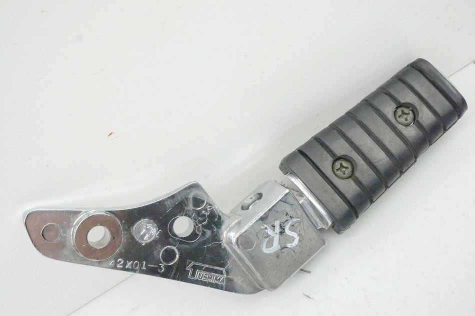 YAMAHA XV 750 4PW VIRAGO Reposapiés trasero derecho Soporte reposapiés Placa de soporte