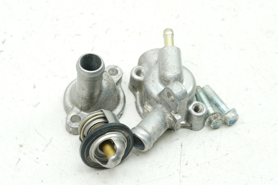 HONDA CBR 125 JC34 Termostato Carcasa del termostato