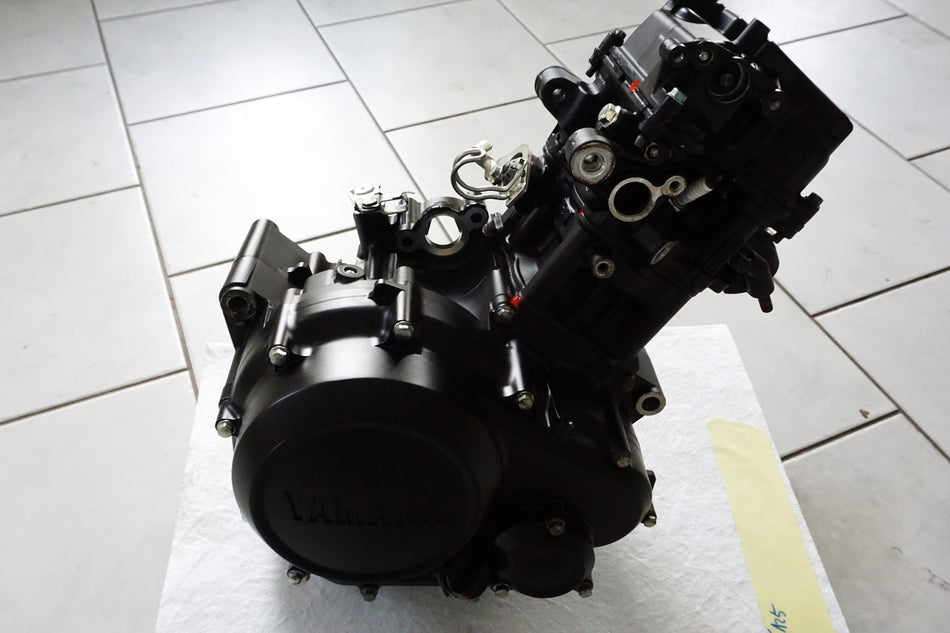 YAMAHA MT 125 A RE39 YZF 125 R Motor Motor Cigüeñal Culata - 23335 KM