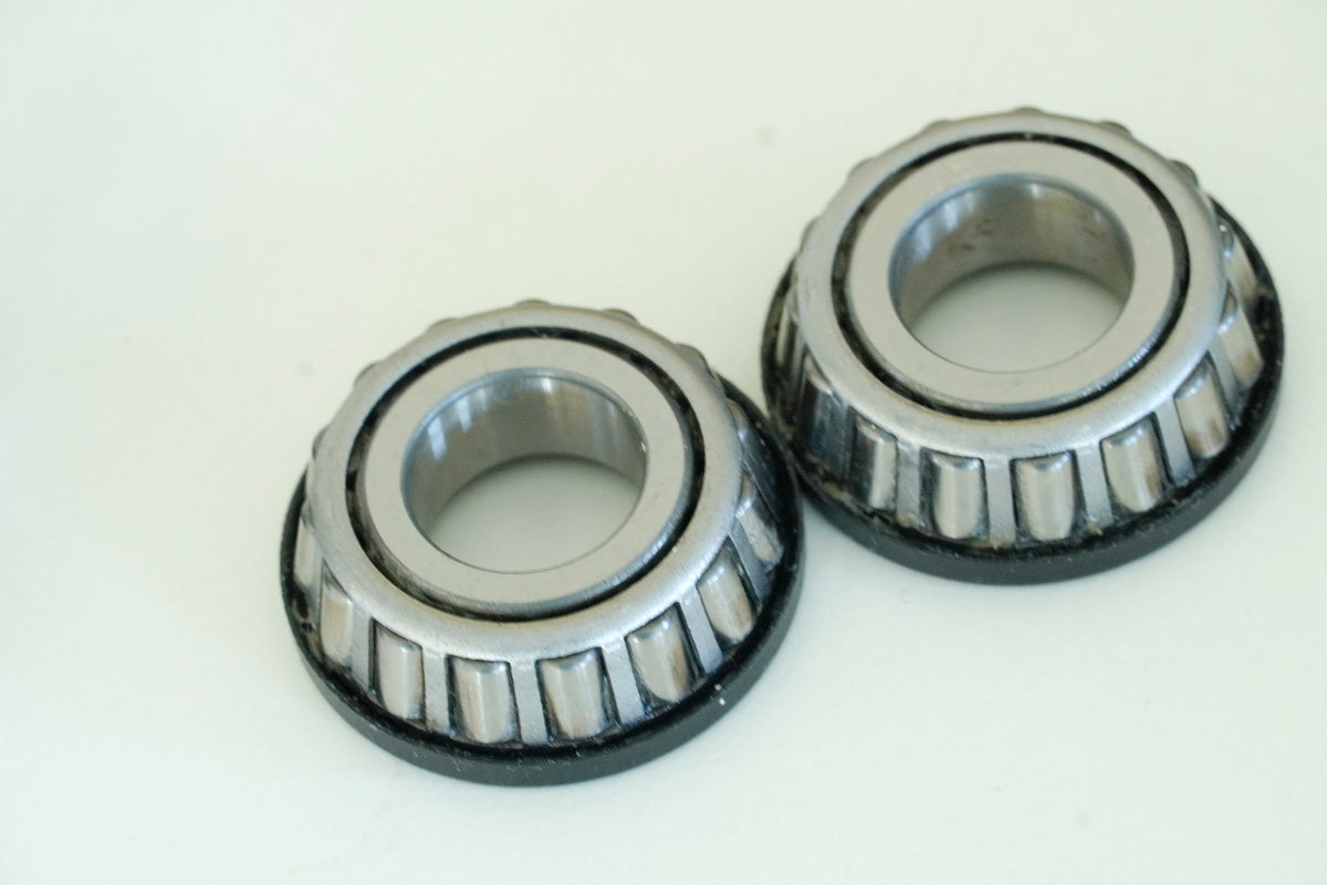 SUZUKI VL 800 WVBM INTRUDER VOLUSIA Swingarm Bolts Bearing Nut Bearing Pin