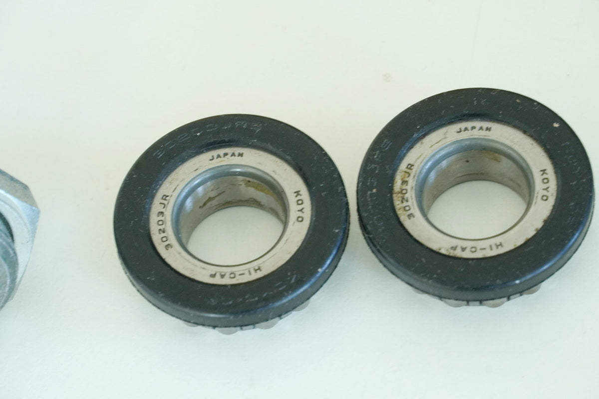SUZUKI VL 800 WVBM INTRUDER VOLUSIA Swingarm Bolts Bearing Nut Bearing Pin