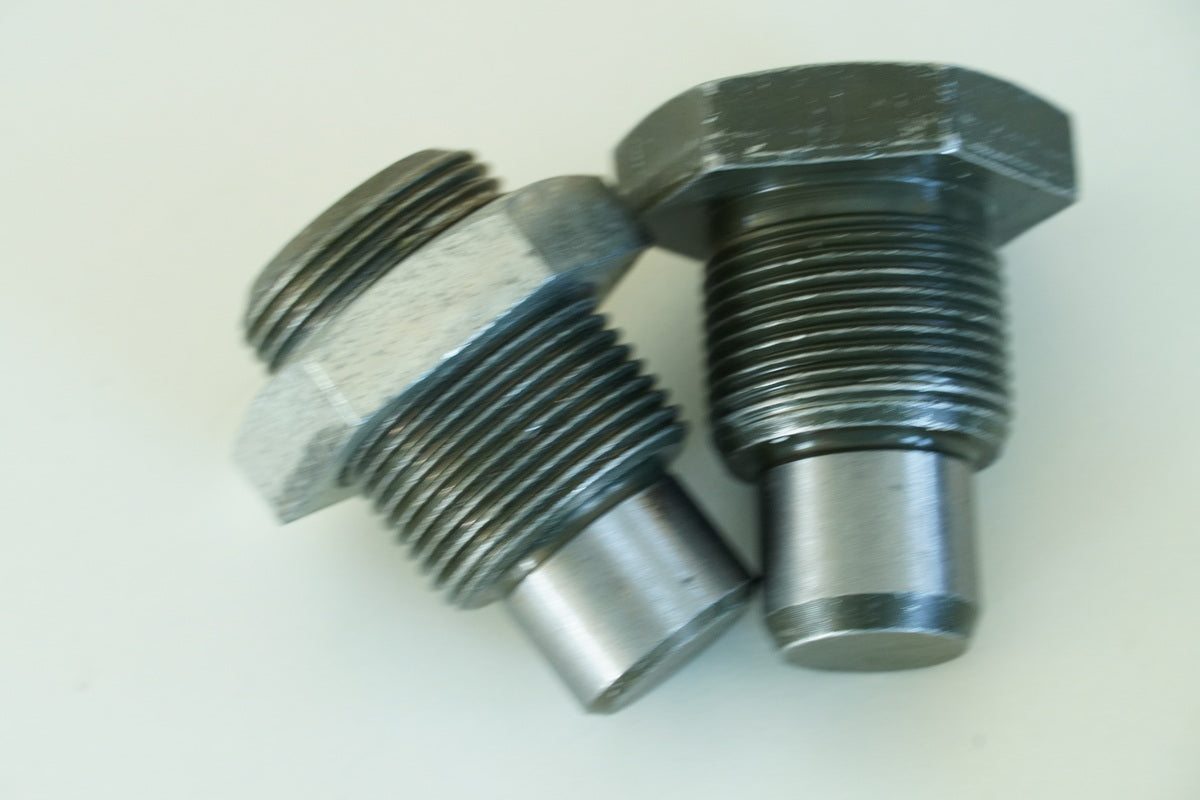 SUZUKI VL 800 WVBM INTRUDER VOLUSIA Swingarm Bolts Bearing Nut Bearing Pin