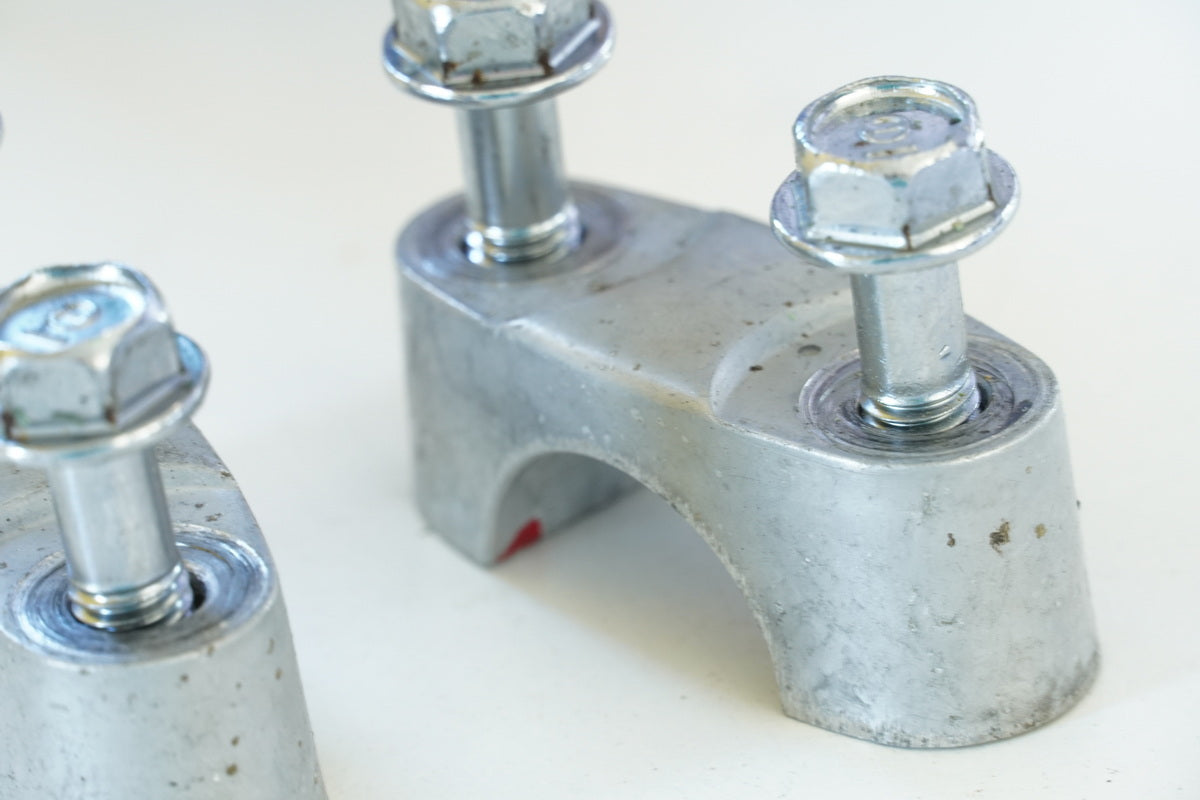HONDA GL 1500 SE SC22 B GOLDWING HANDLEBAR CLAMP RISER HOLDER HANDLEBAR