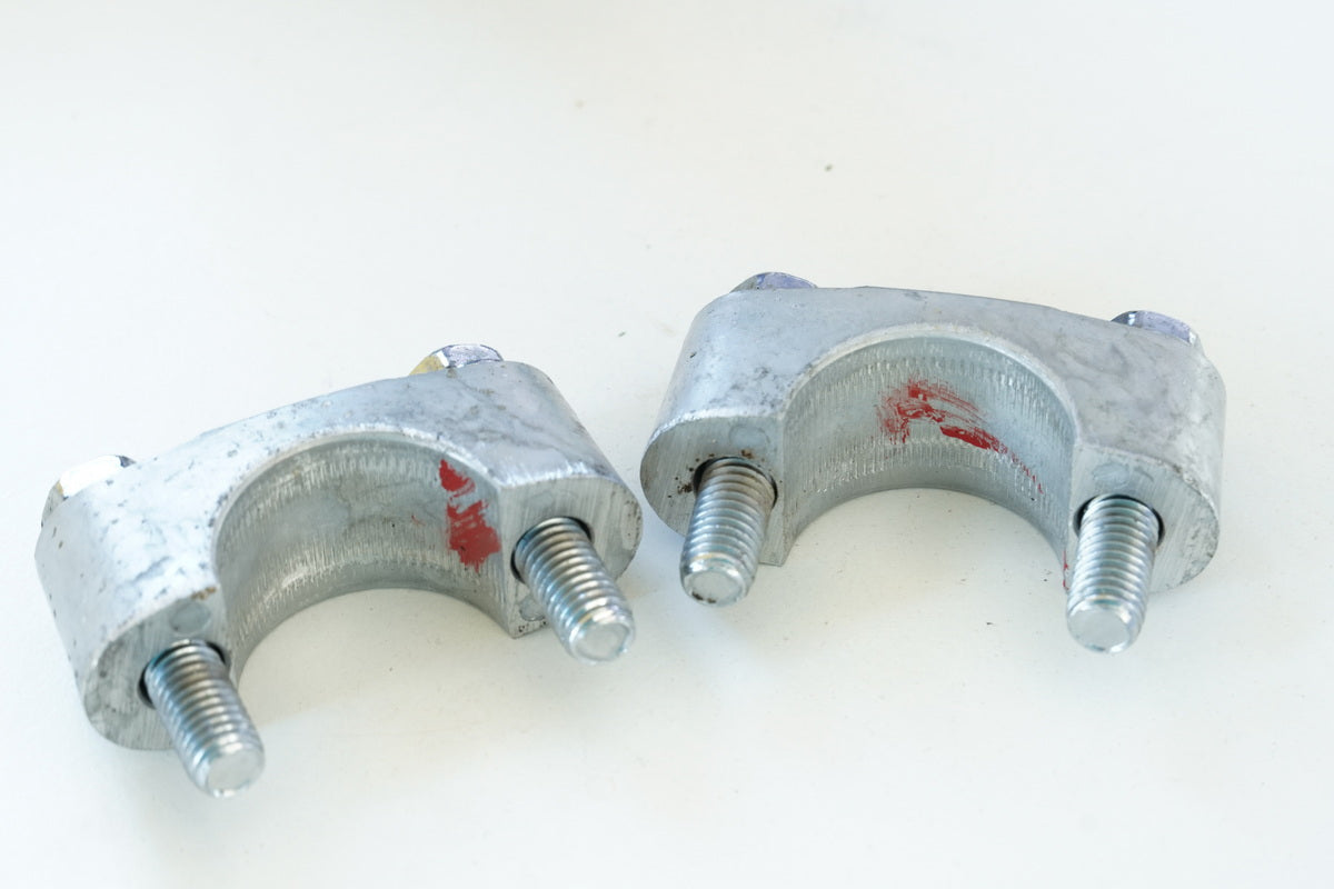 HONDA GL 1500 SE SC22 B GOLDWING HANDLEBAR CLAMP RISER HOLDER HANDLEBAR