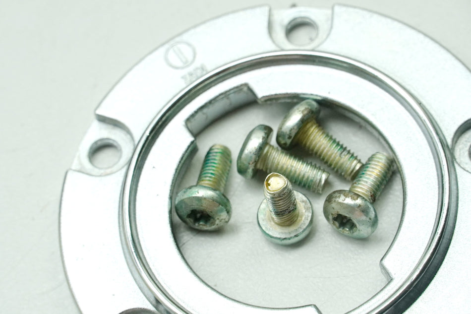 BUELL XB12 SCG XB1 S2F LIGHTNING Soporte Tapón Depósito Anillo Placa Fijación Tornillos