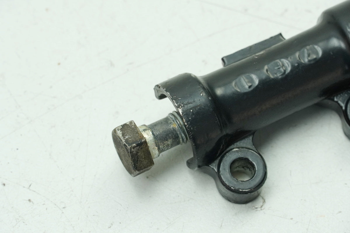 HONDA GL 500 PC02 SILVER WING Brake Distributor Brake Cylinder Brake Force Distributor