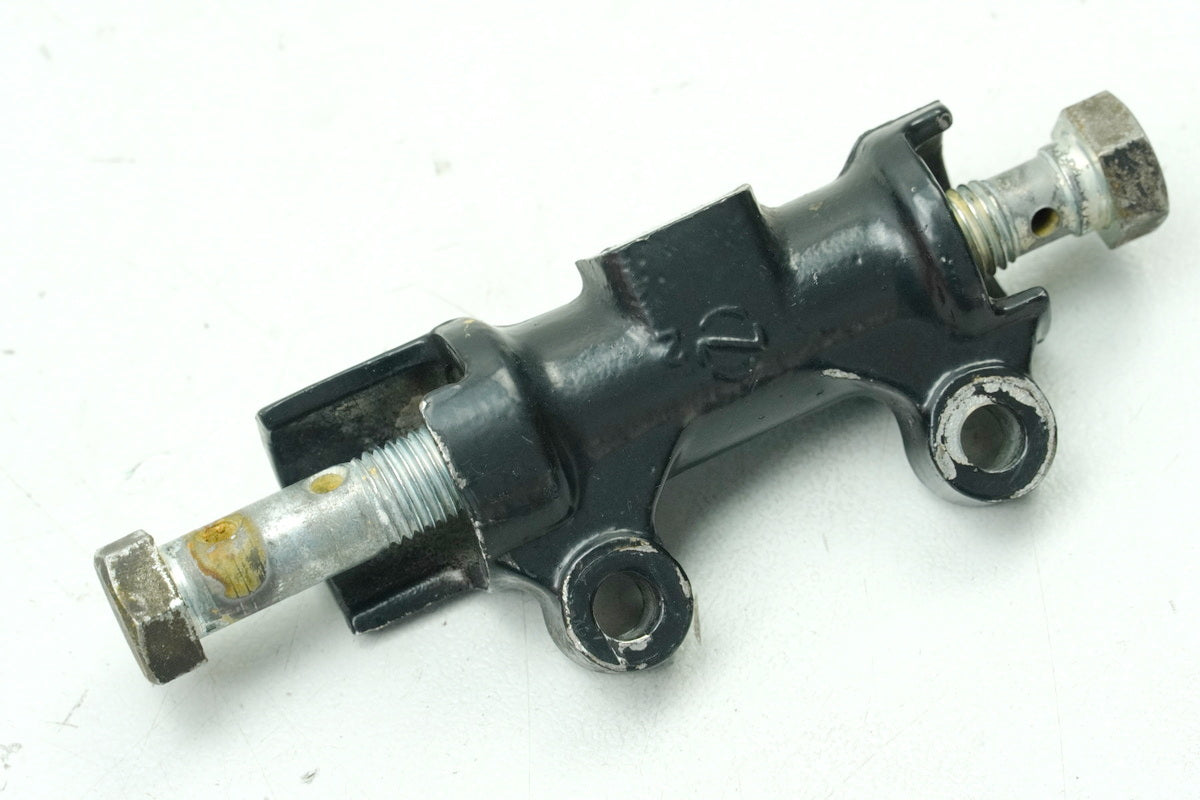 HONDA GL 500 PC02 SILVER WING Brake Distributor Brake Cylinder Brake Force Distributor
