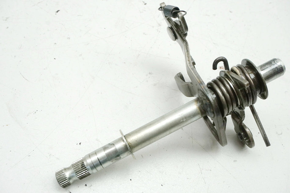YAMAHA XVS 1100 VP05 DRAG STAR Gearshift Shaft Gearbox Mount Shift Lever Shifter