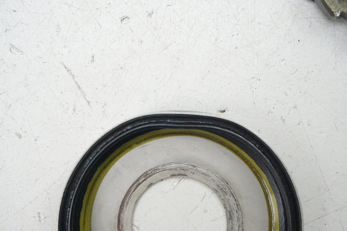 YAMAHA XVS 1100 VP05 DRAG STAR Nut Steering Head Triple Clamp Screw