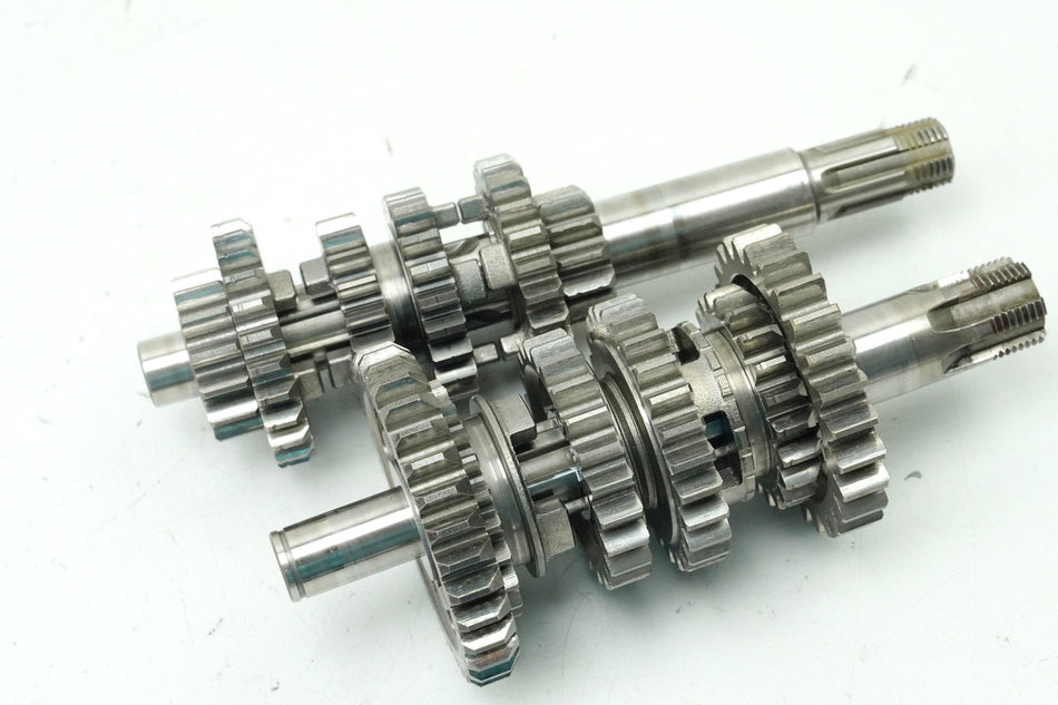 SUZUKI RG 125 NF12B GAMMA Transmission Main Shaft Countershaft Gears (for engine)