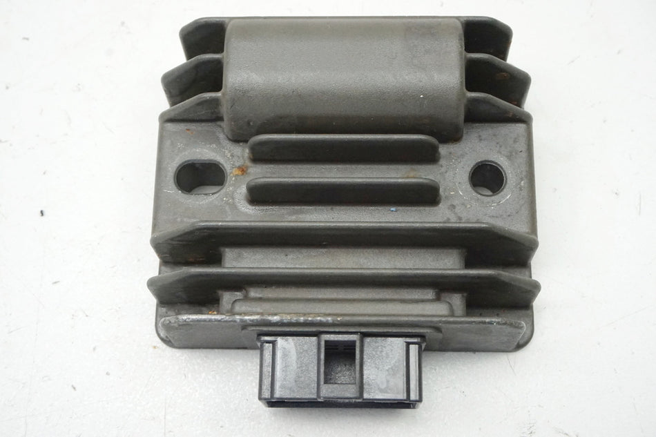 YAMAHA MT 125 A RE39 Regulador de carga rectificador original