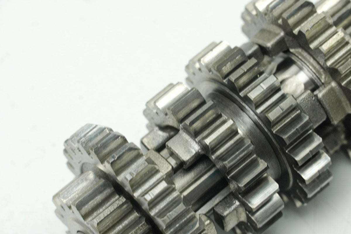 SUZUKI RG 125 NF12B GAMMA Getriebe Hauptwelle Nebenwelle Zahnräder (für Motor)