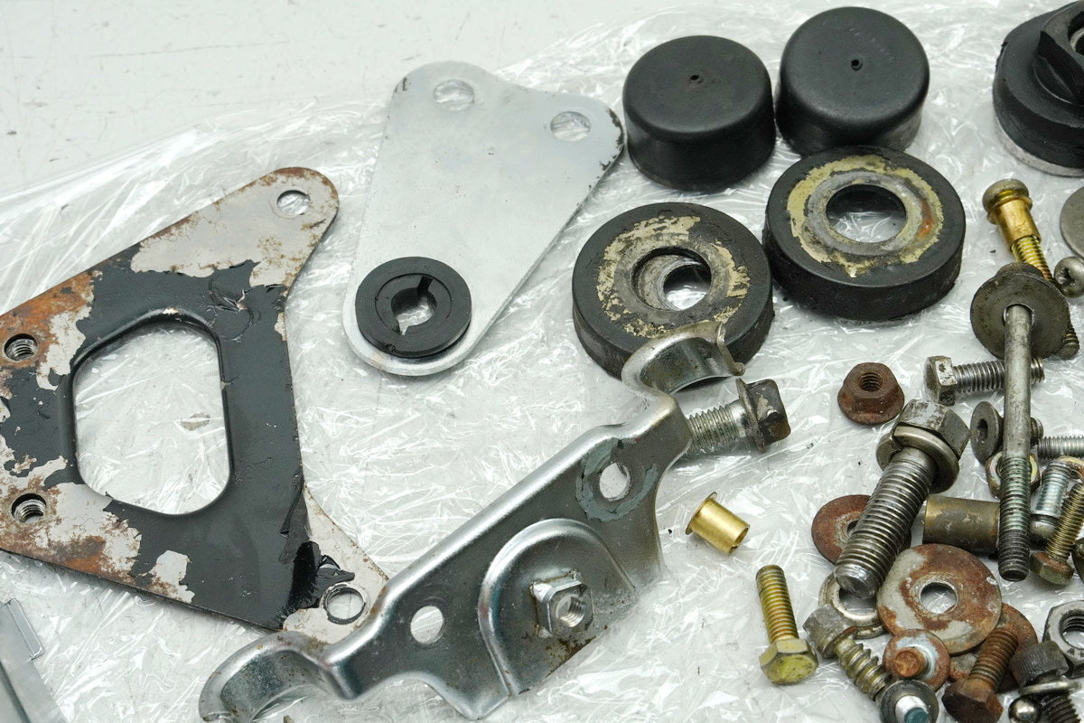 SUZUKI RG 125 NF12B GAMMA Screws Small Parts Nuts Brackets (for frame)