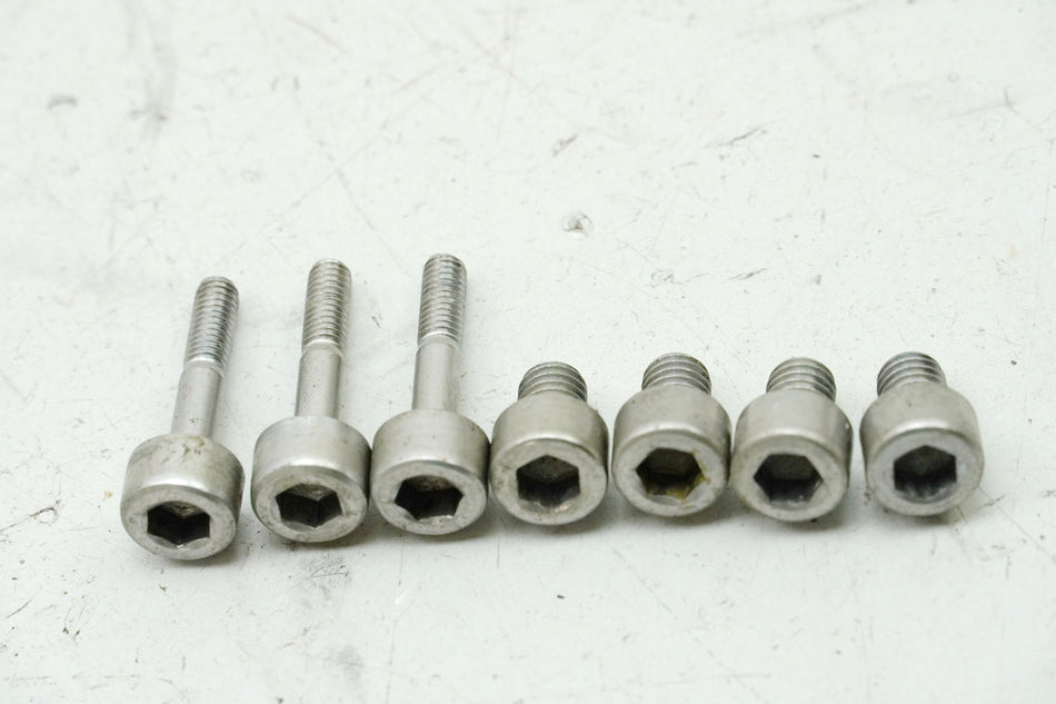 HONDA CBF 1000 FA SC64 Tornillos tapa depósito originales (para depósito)