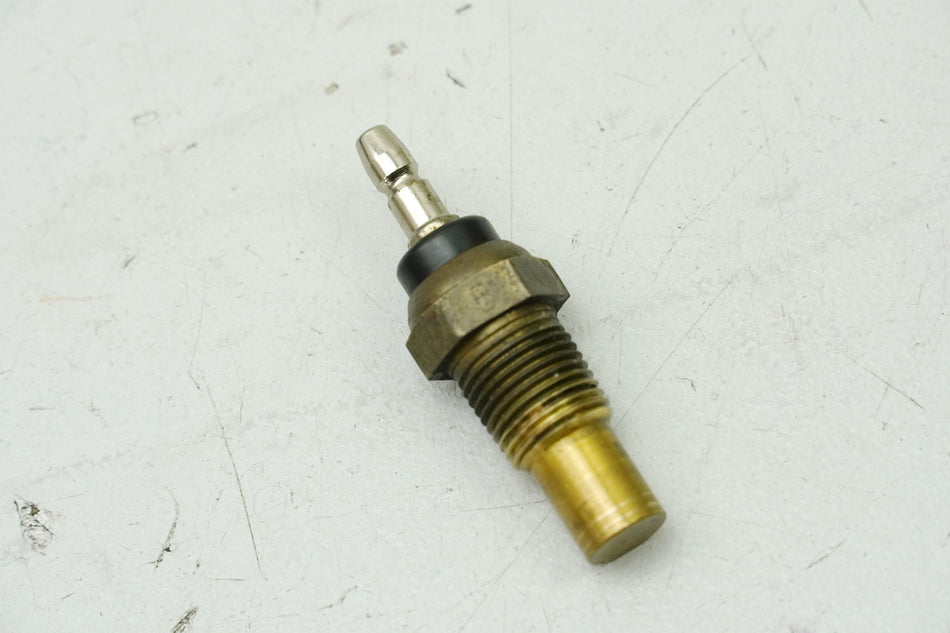 KAWASAKI ZX-7R ZX750P Sensor de temperatura de agua termostato 96-03