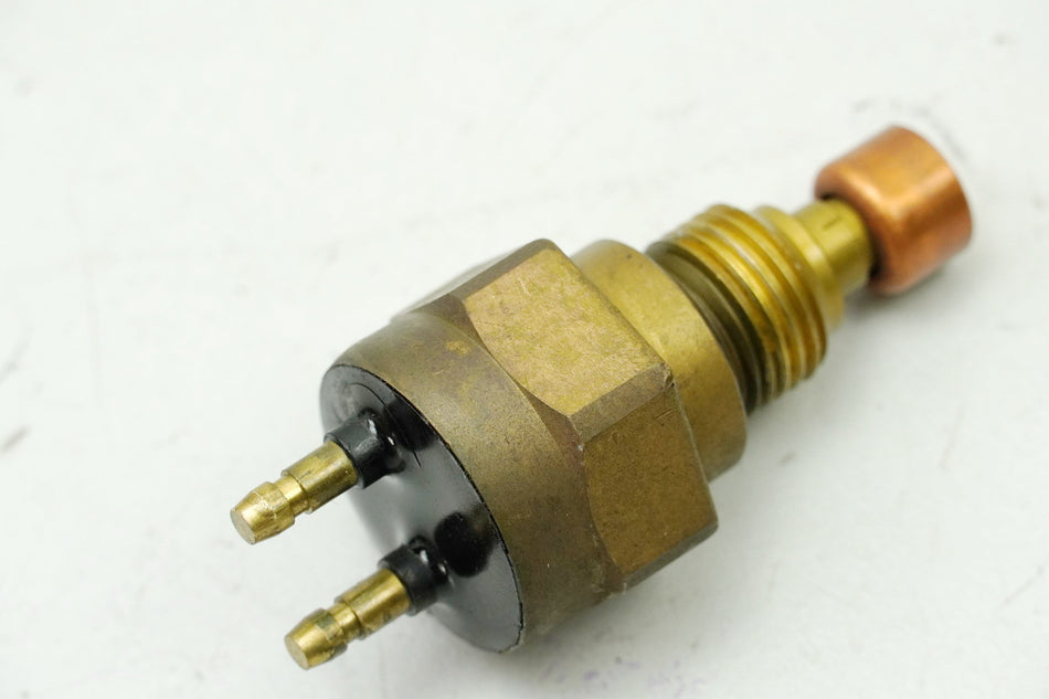 KAWASAKI ZX-7R ZX750P Thermoswitch for Fan Radiator Switch Ventilator 96-03