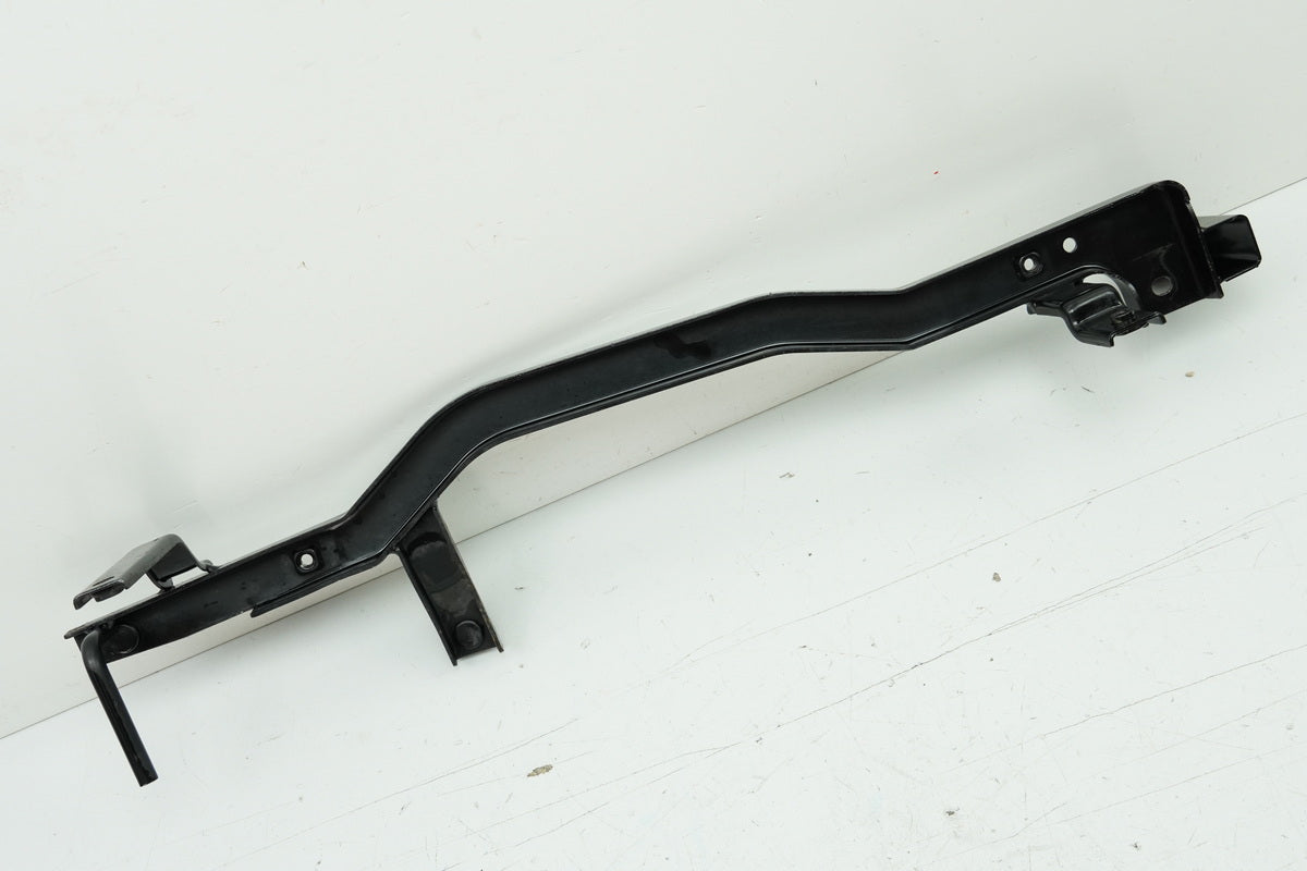 KYMCO XCiting 500 i RFBT70040 Mounting bracket for footboard right strut support