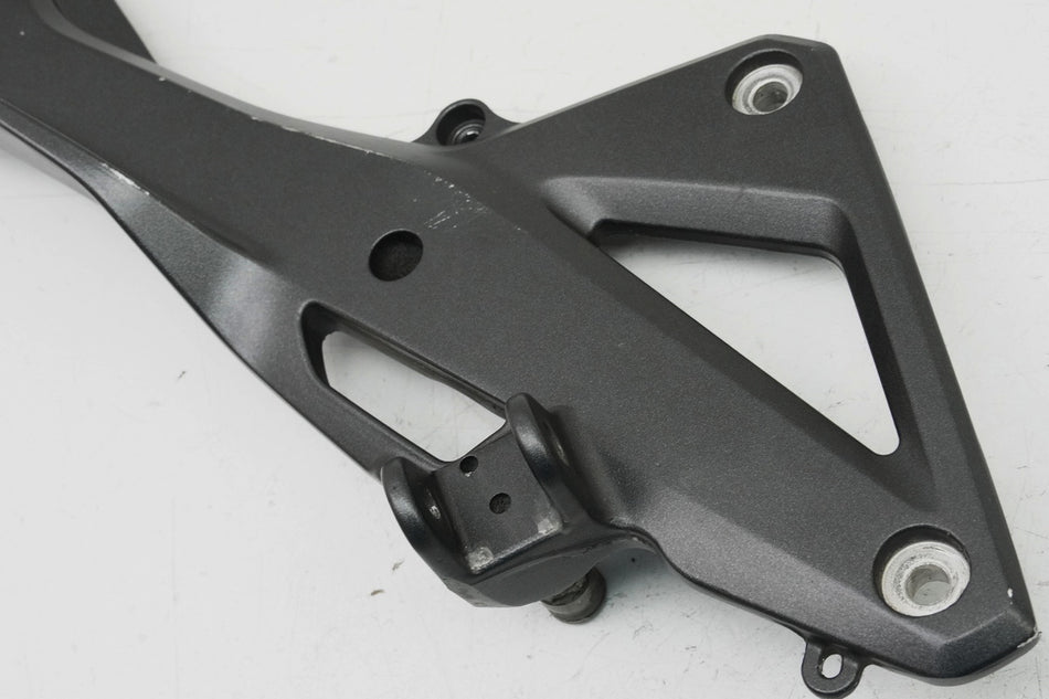 HONDA CBR 600 F PC41 ABS Estribera derecha Soporte estribera