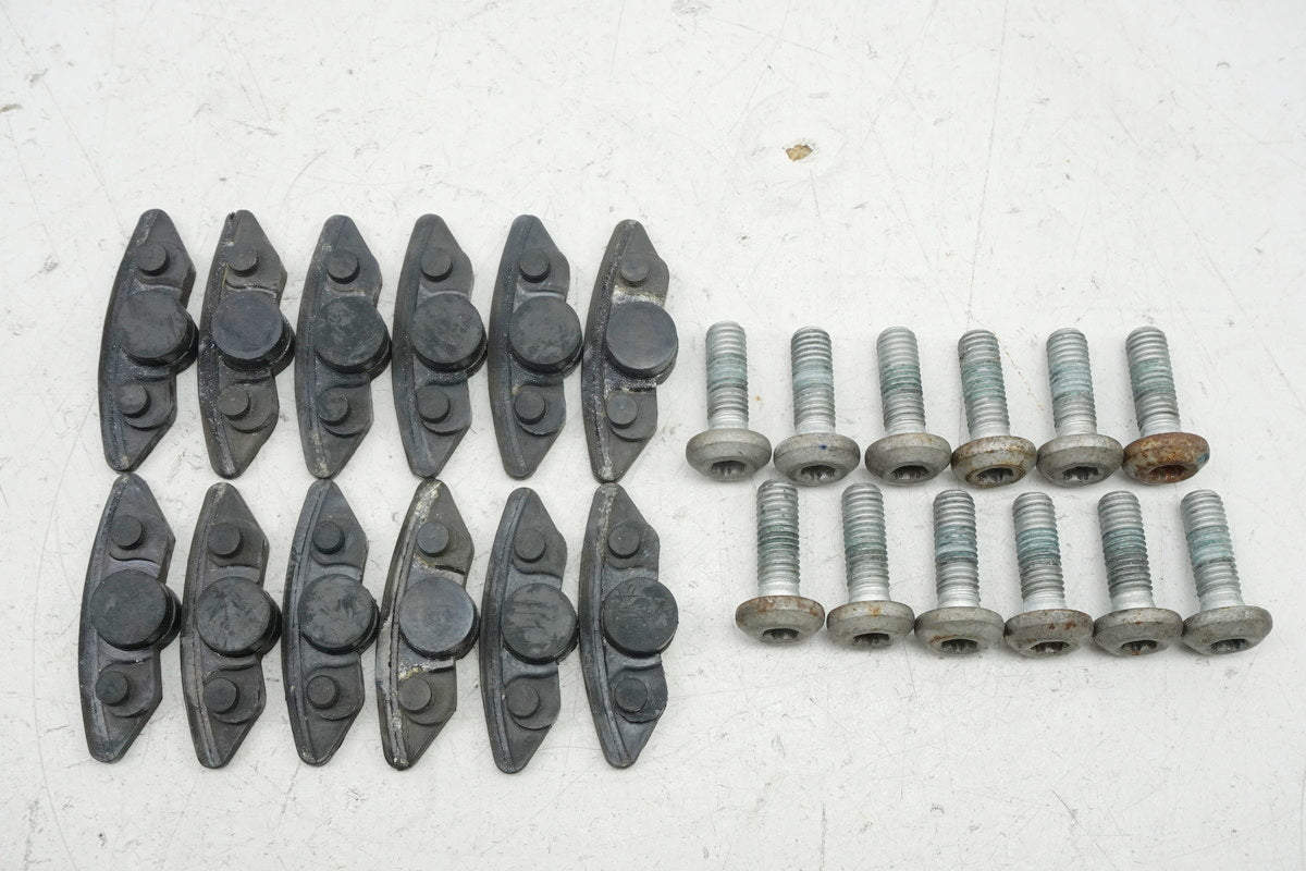 YAMAHA XV 750 4PW VIRAGO Front Brake Disc Bolts Cush Drive Rubbers
