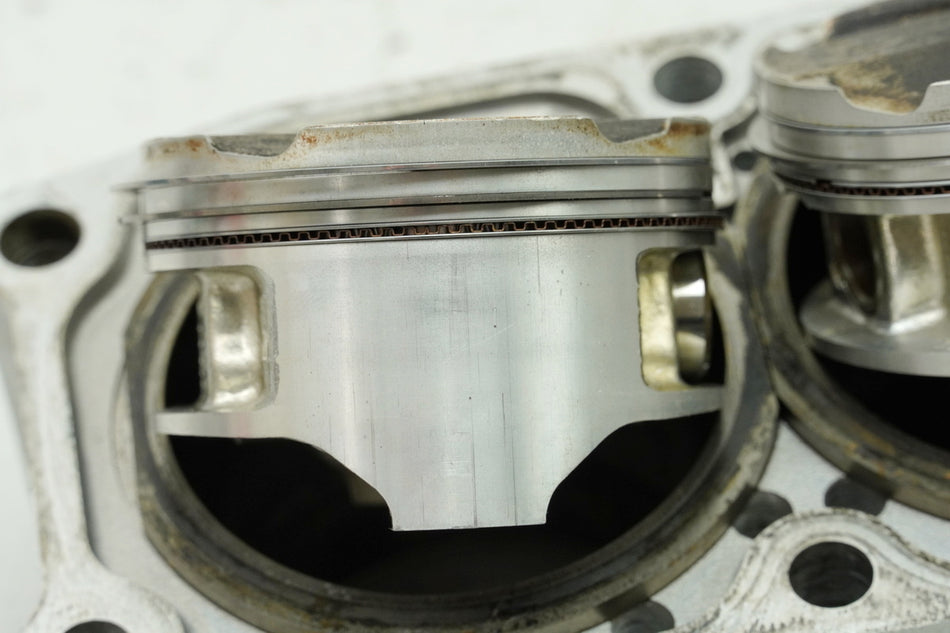 KAWASAKI ZX-7R ZX750P Cilindro Pistón Bloque de cilindros (para motor) 26678 km 96-03