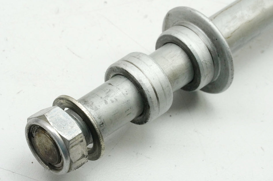 HONDA CBR 600 F PC41 ABS Steckachse hinten Achse Distanzhülsen