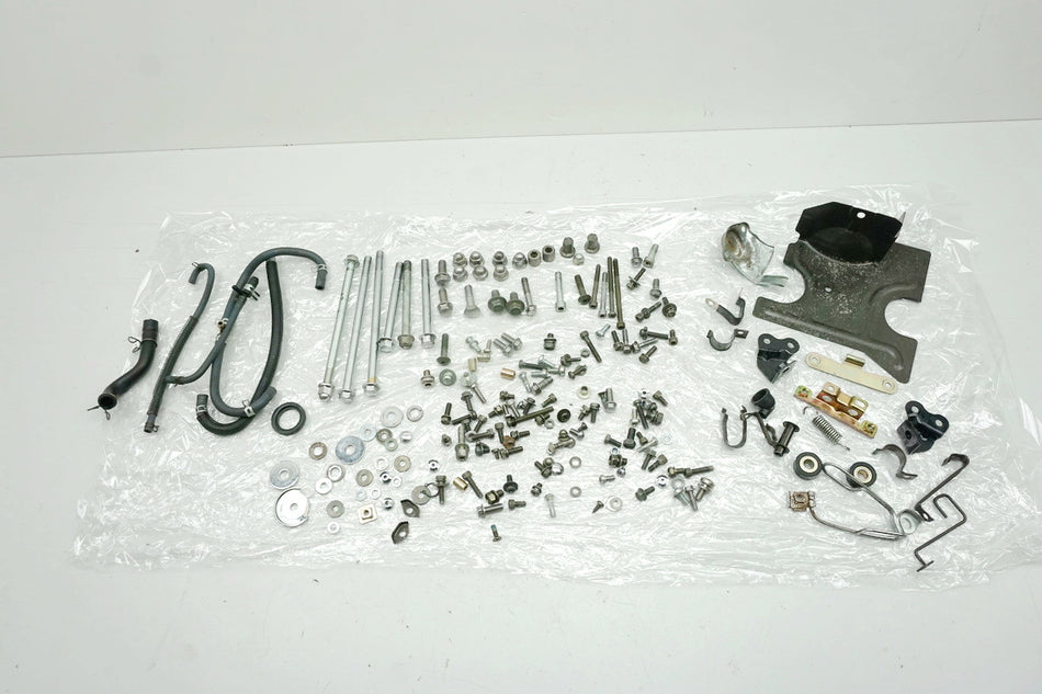 YAMAHA XV 750 4PW VIRAGO Schrauben & Kleinteile & Halter