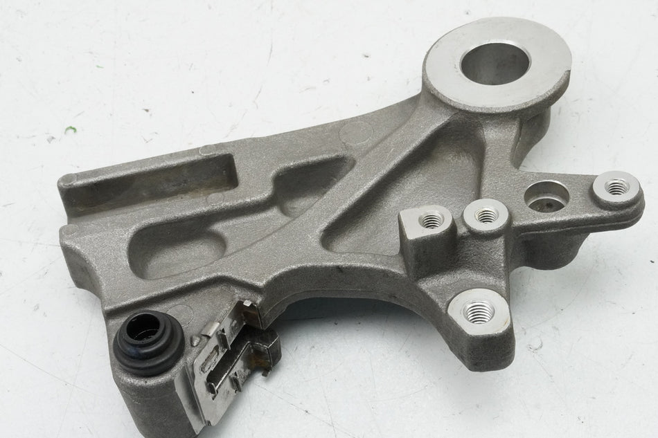 HONDA CBR 600 F PC41 ABS Bremsankerplatte Halter Bremssattel hinten Ankerplatte