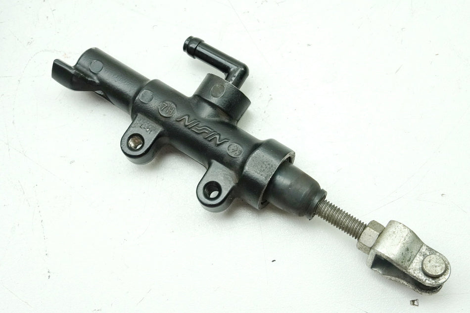 BUELL XB12 SCG XB1 S2F LIGHTNING LOW Cilindro de freno trasero Bomba de freno Freno de pie