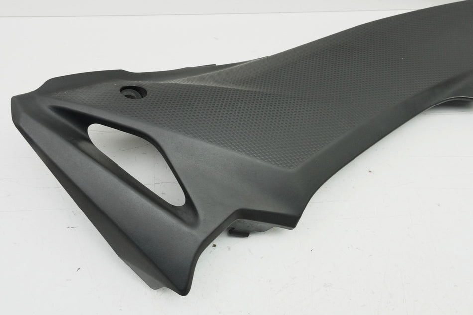 HONDA CBR 600 F PC41 ABS Seitendeckel rechts Verkleidung Tank Abdeckung Cover