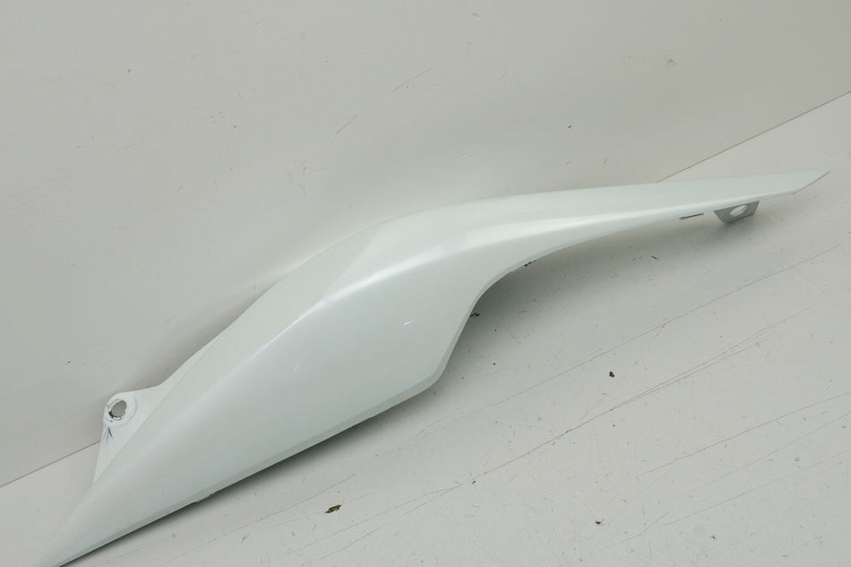HONDA CBR 600 F PC41 ABS Carenado trasero izquierdo Cubierta 77221-MGM-D100