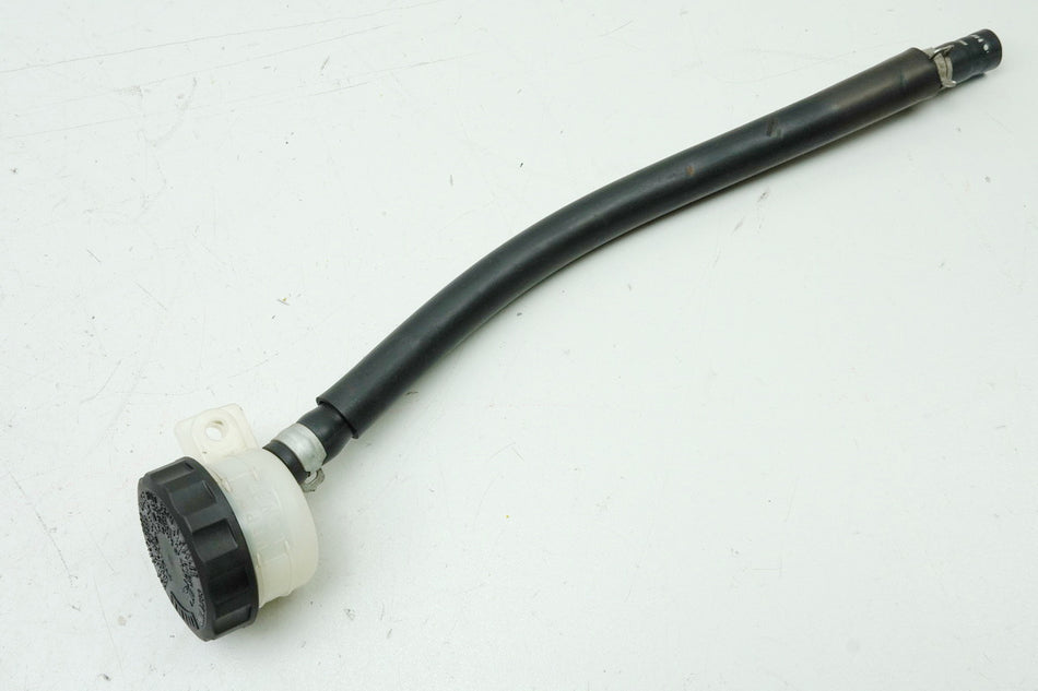 KAWASAKI ZZR 1100 D ZXT10D Rear Brake Fluid Reservoir ONLY 7932 km